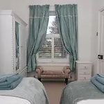 202 Salisbury Terrace York