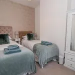 202 Salisbury Terrace *