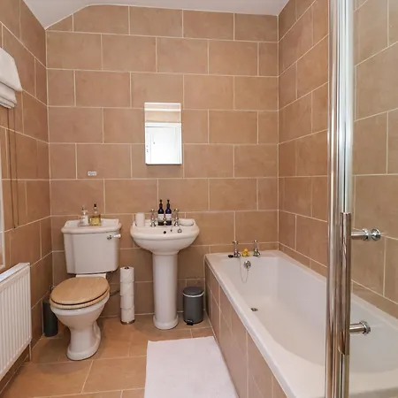 202 Salisbury Terrace Holiday home *