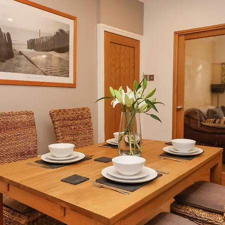 202 Salisbury Terrace Holiday home *