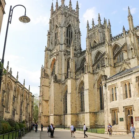 202 Salisbury Terrace